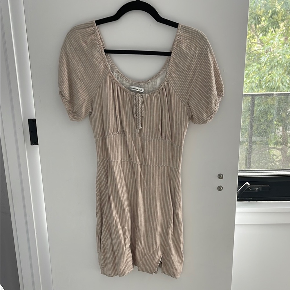 Abercrombie & Fitch Beige Striped Dress